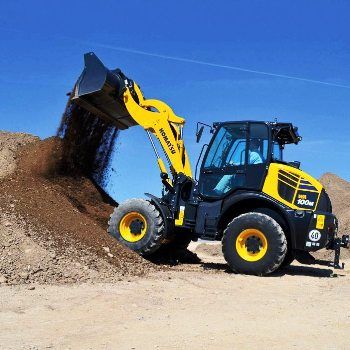 Новая компактная модель погрузчика Komatsu WA100M-8