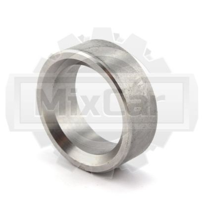 Втулка коленвала передняя Kubota D1005 (TVH)