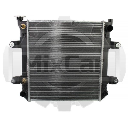 Радиатор Nissan 01ZUJ02A30U TD27/H20 (F) 2146040K01