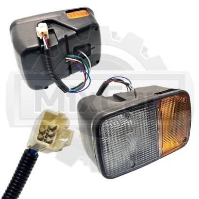 Фара передняя Toyota 62-8FD15 (правая) (565402332171)